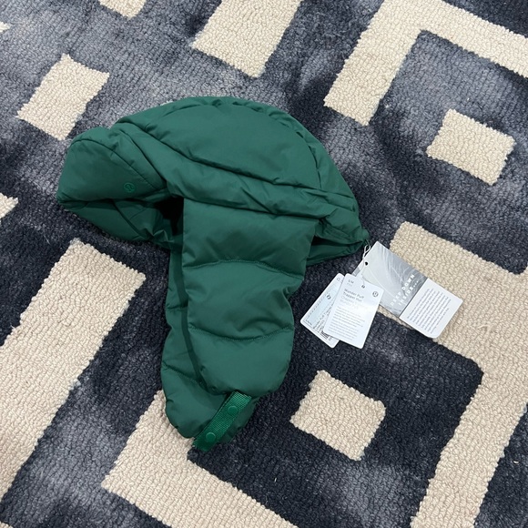 Green Puffer trapper hat - Picture 1 of 3